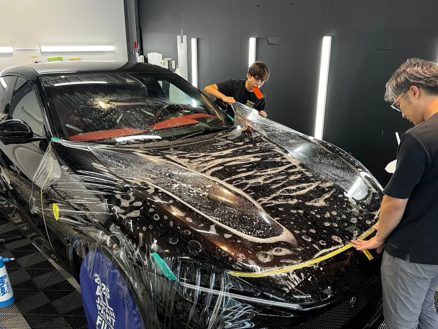Ferrari Purosangueが当店のカー ディテーリ...