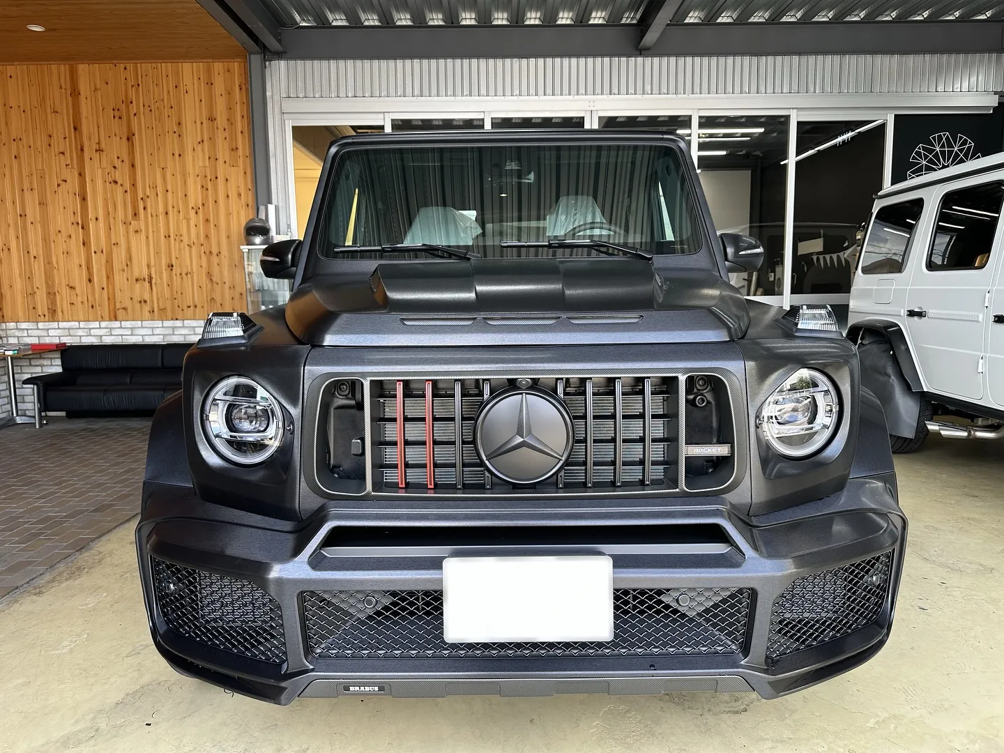 ついに堂々登場!✨AMG G63 BRABUS WideSt...