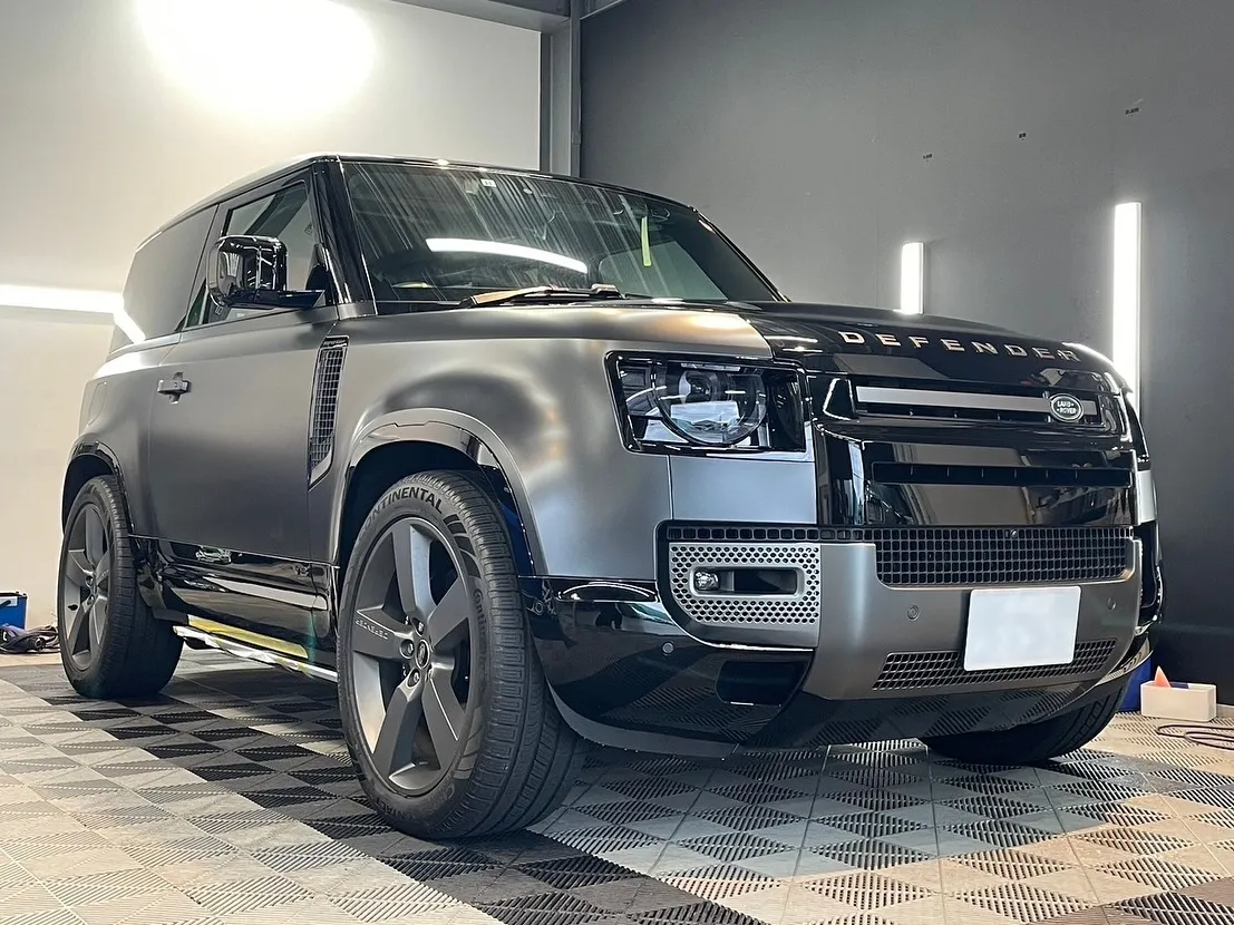 ✨LAND ROVER DEFENDERのプロテクションフィ...