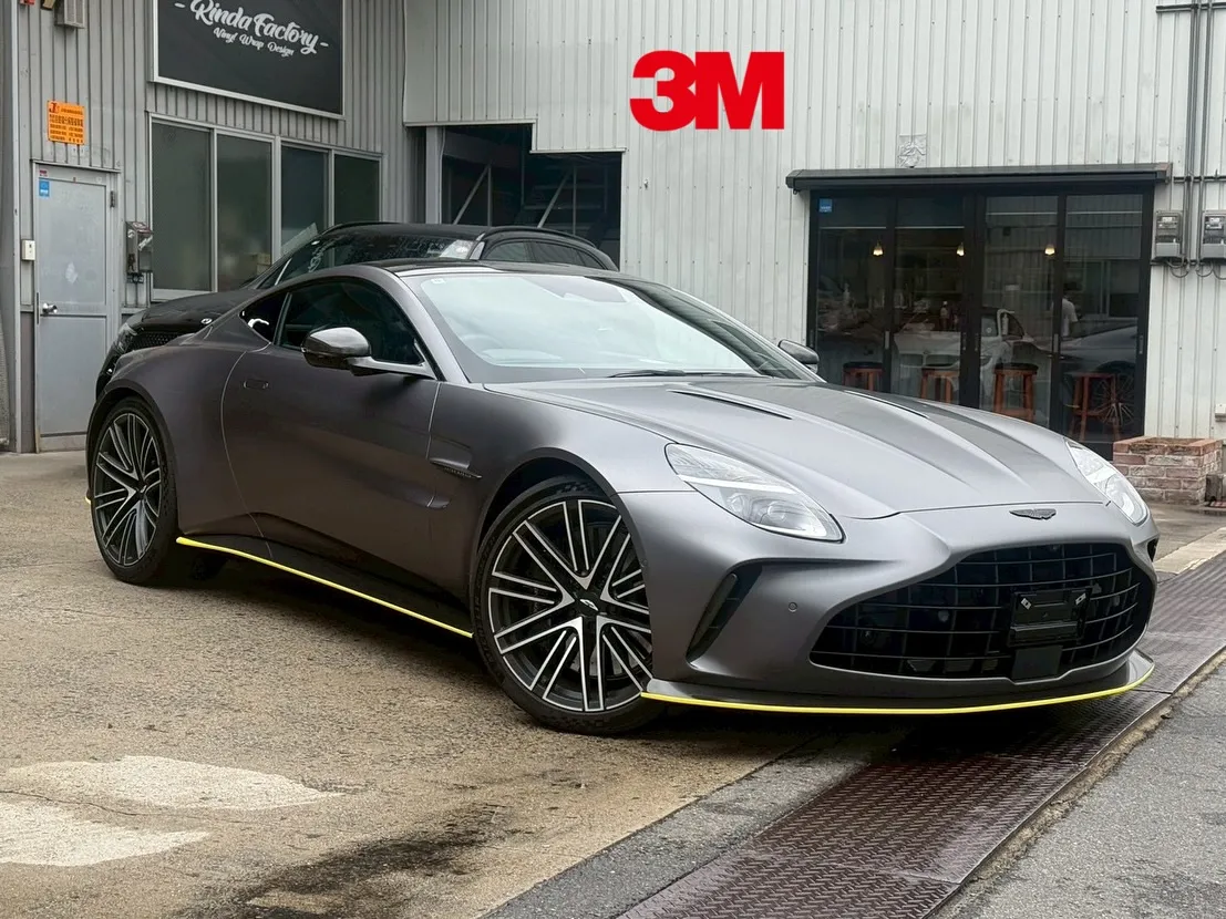 ✨本日の作品のご紹介✨ Aston Martin Vanta...