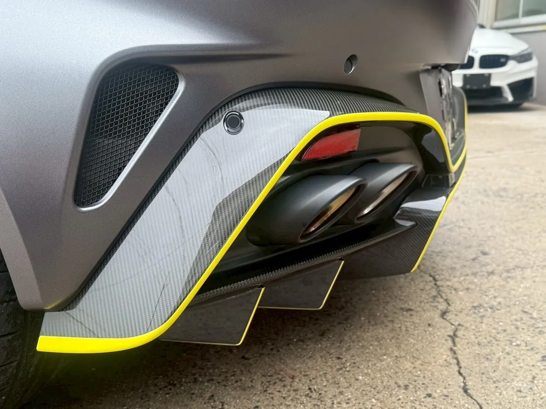 ✨本日の作品のご紹介✨ Aston Martin Vanta...