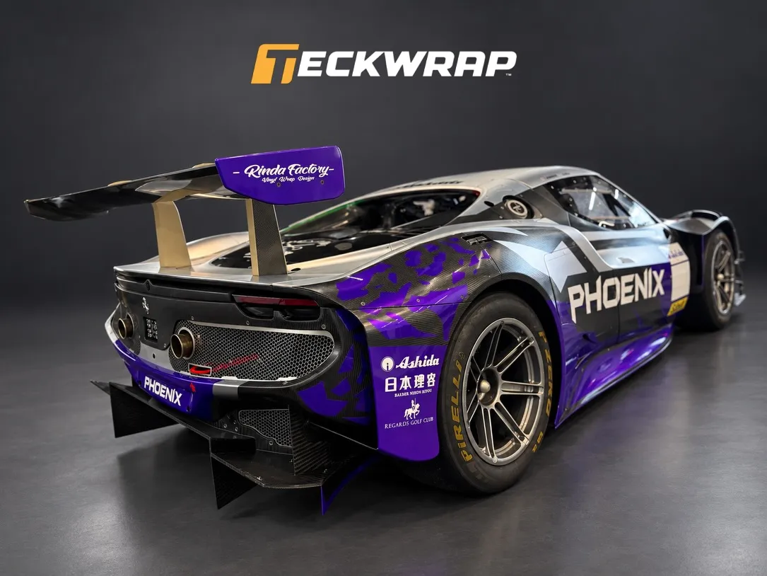 フェラーリ296GT3が独自の個性を放つレース車両に変身しま...